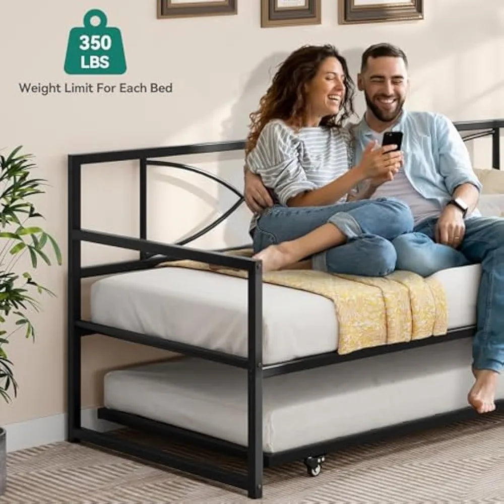 Twin Daybed with Pull Out Trundle